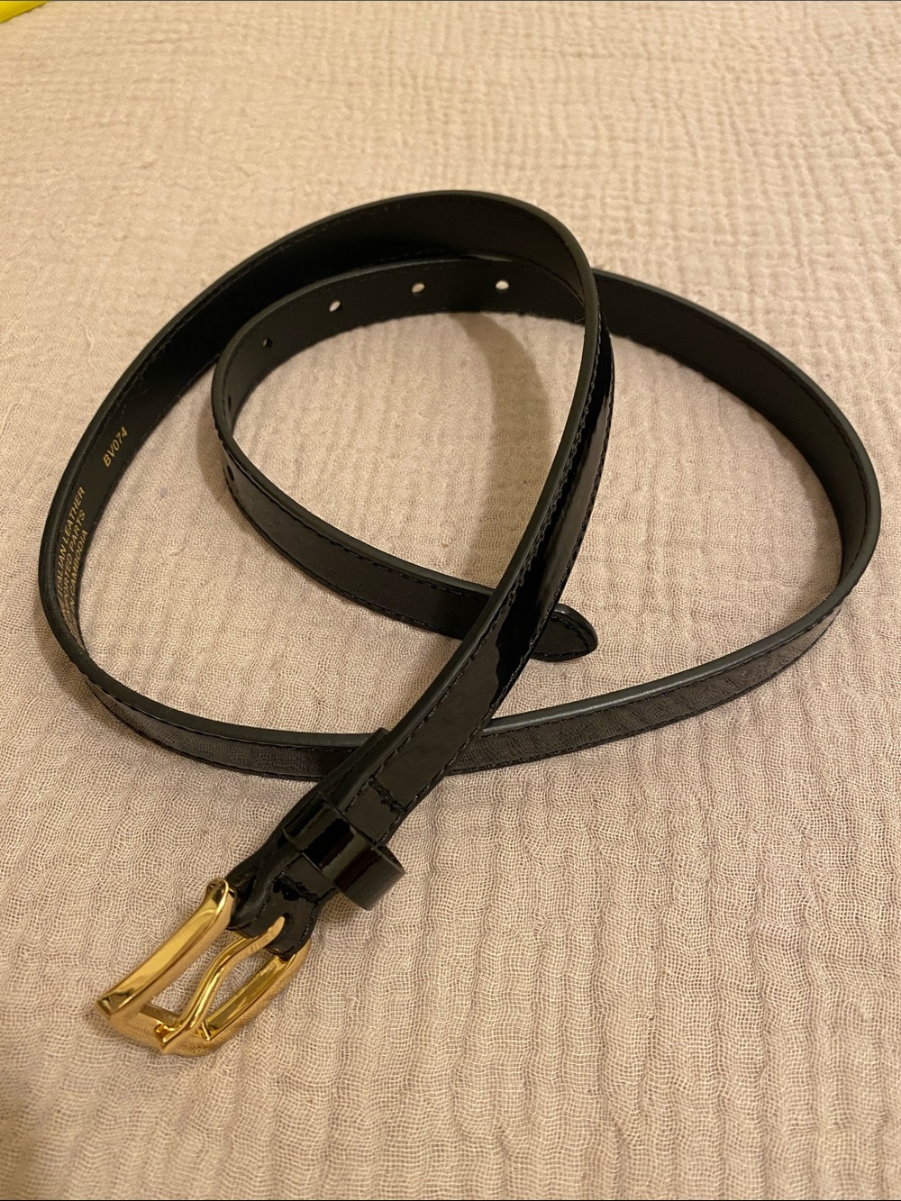 J. Crew Black Patent Leather Belt with Gold Buckle. Size S - Picture 7 of 7